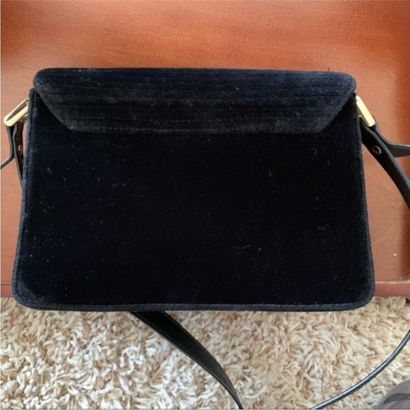 Massimo Dutti Velvet Cross Body Purse - EUC - Picture 8 of 10